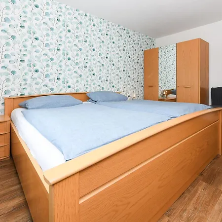 Apartment Im Haus Deichblick Neuharlingersiel